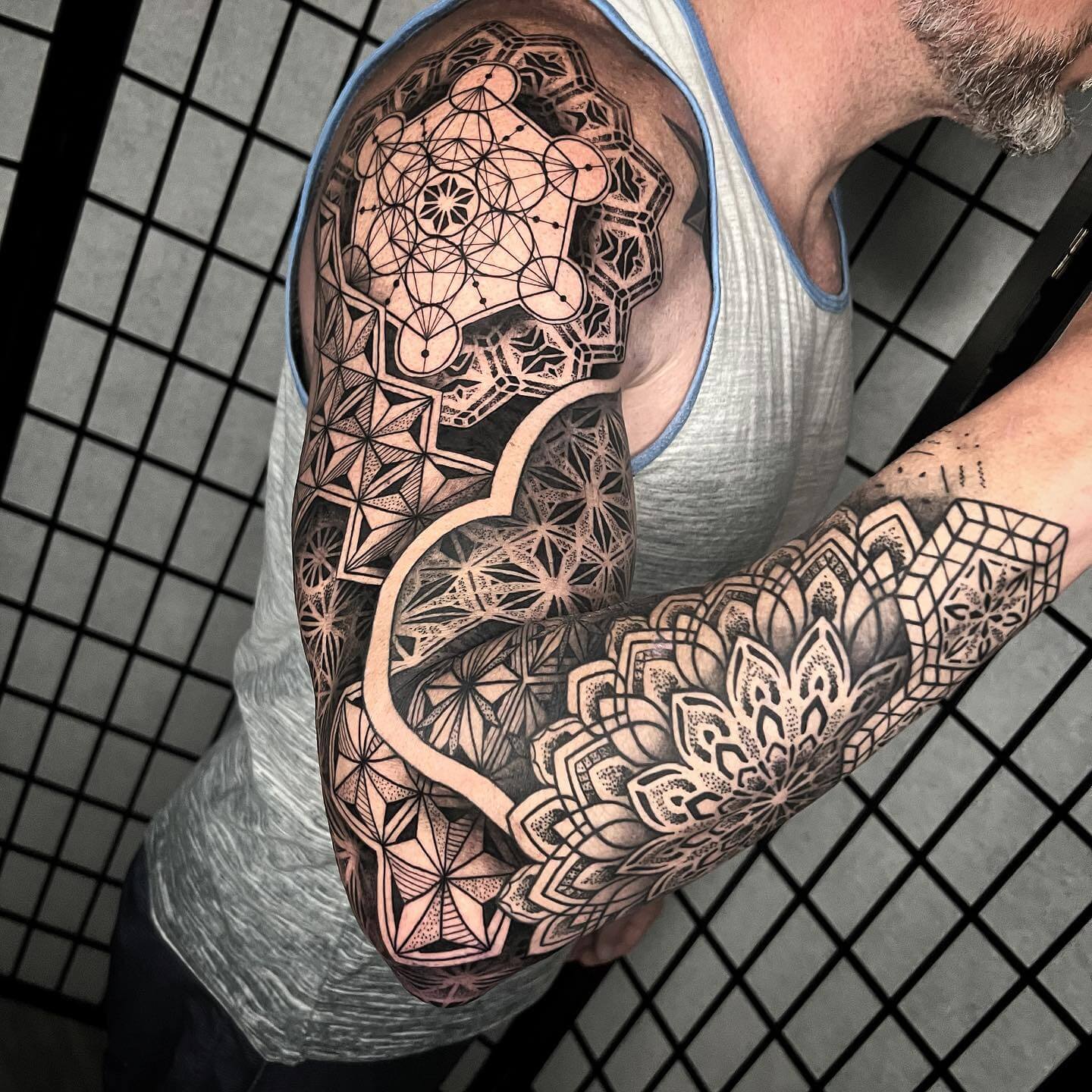 Super intricate Japanese-inspired geometric tattoo sleeve by  @jessimanchester. Swipe to the side to see a closer look. The details are…  | Instagram