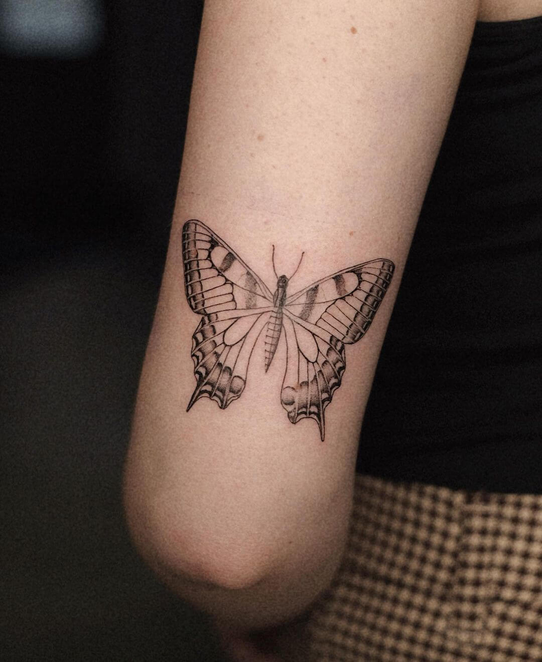butterfly hand tattoos ideas