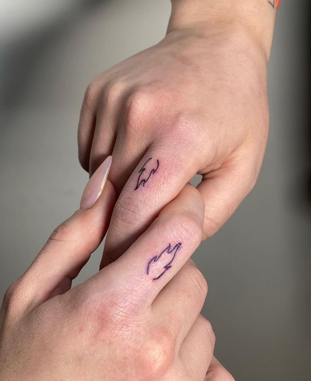 couples finger tattoo design