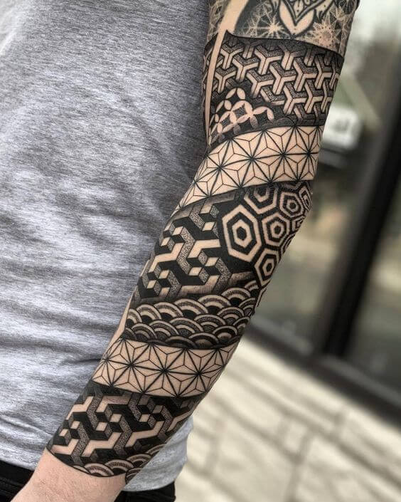 dotwork tattoos sleeve.