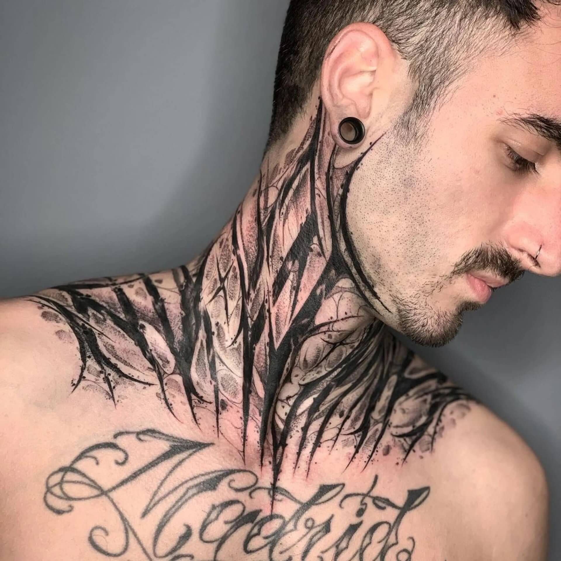 Finally did my throat and the rest of my neck. Done by Ty Riley at Mad  Tatter Kustoms. Peoria, Az : r/tattoos