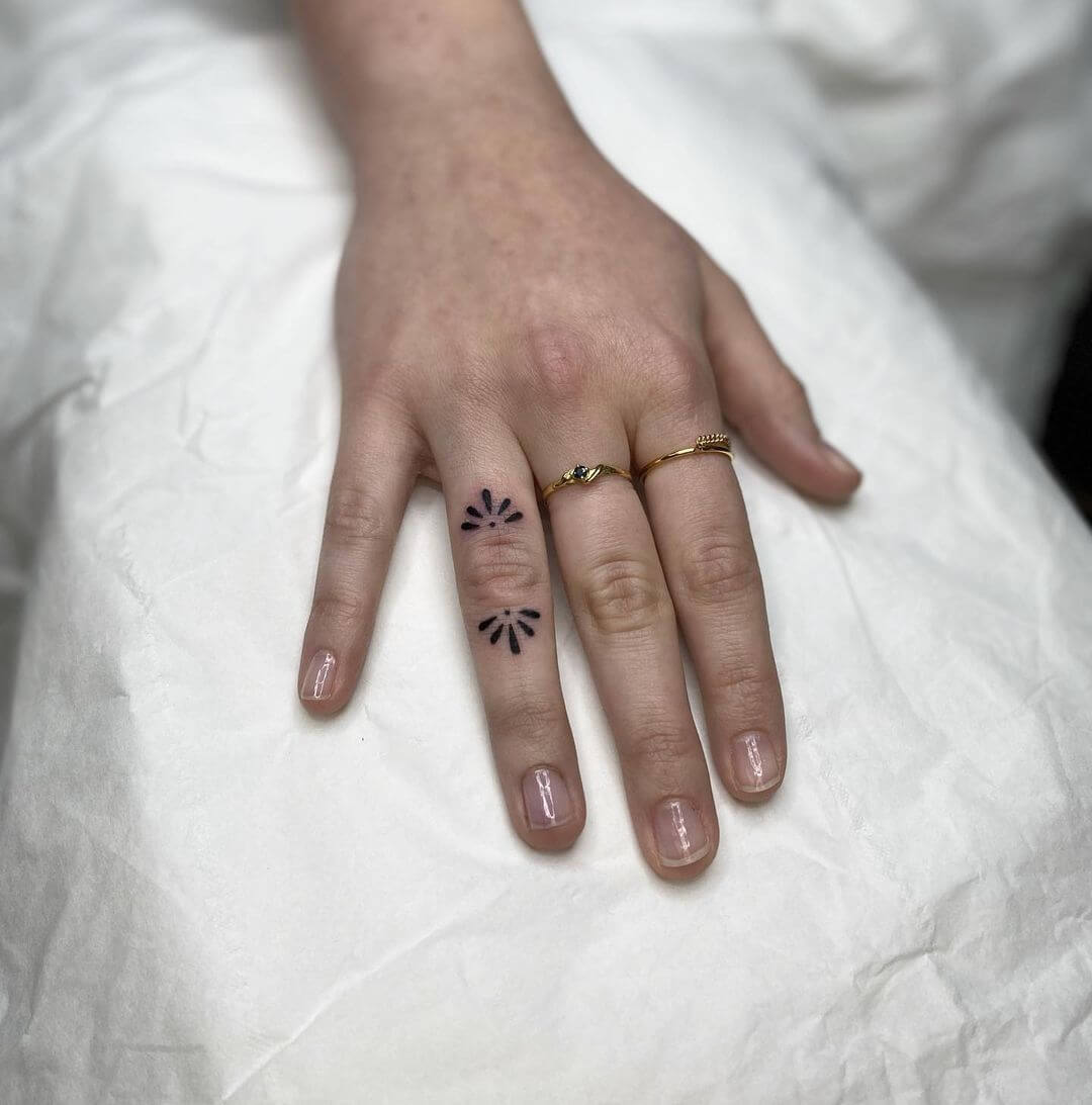 minimalist tattoo on fingers - Design of TattoosDesign of Tattoos