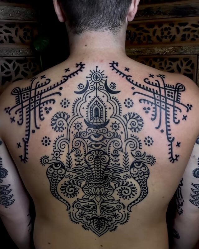 ornamental back tattoo men