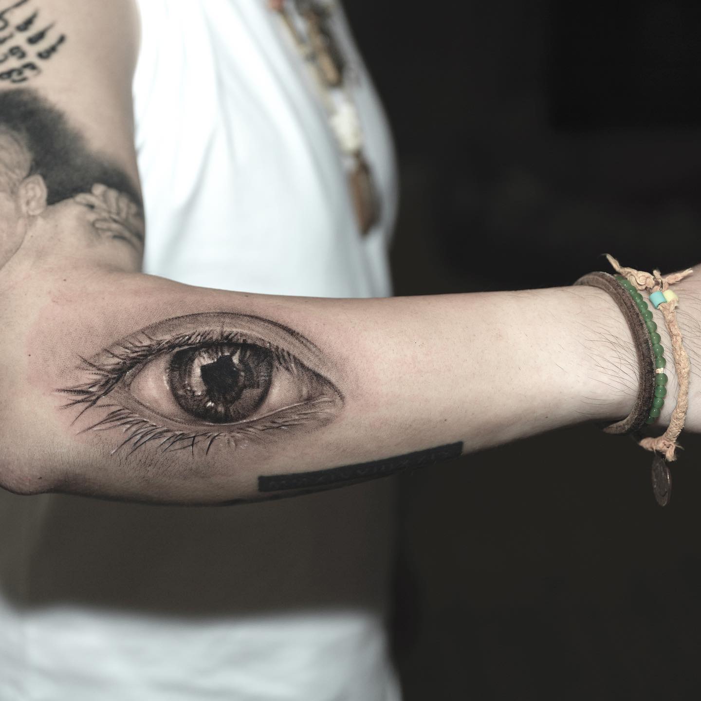 realistic tattoo eye hand