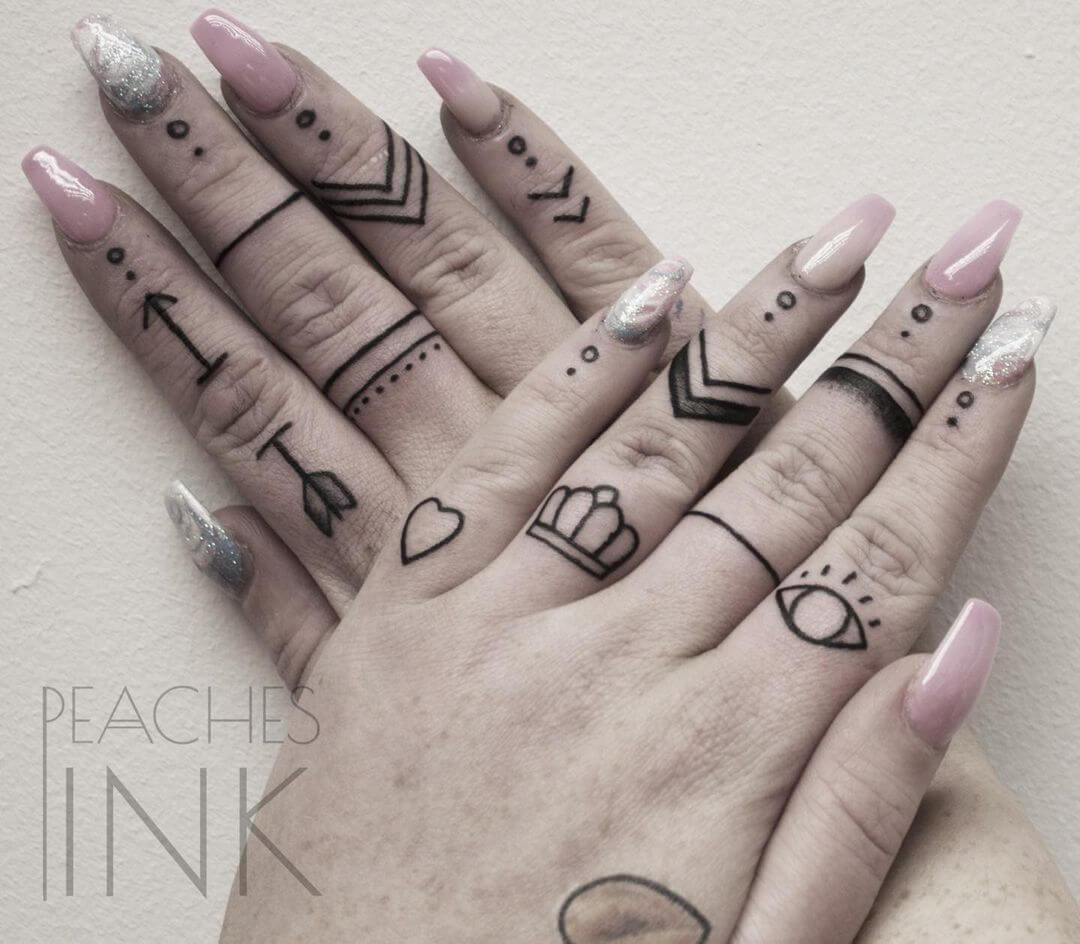 Details more than 73 finger tattoos tumblr - thtantai2-cheohanoi.vn