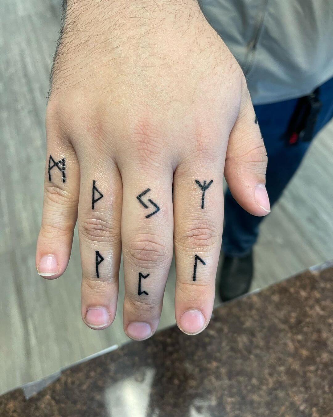 Dainty finger/hand tattoos? What's the upkeep like and do you recommend  them? : r/tattooadvice