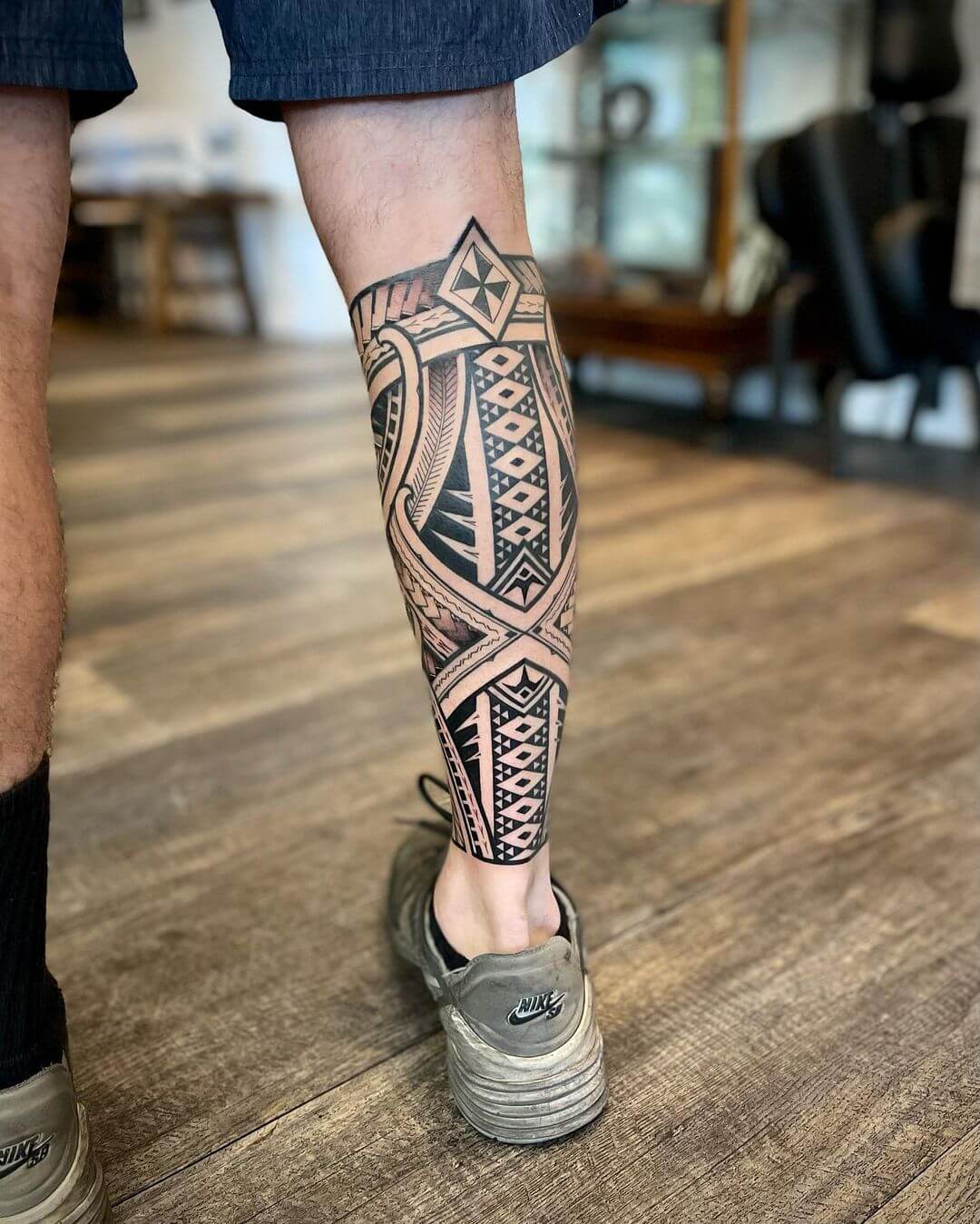 tribal tattoo ideas leg